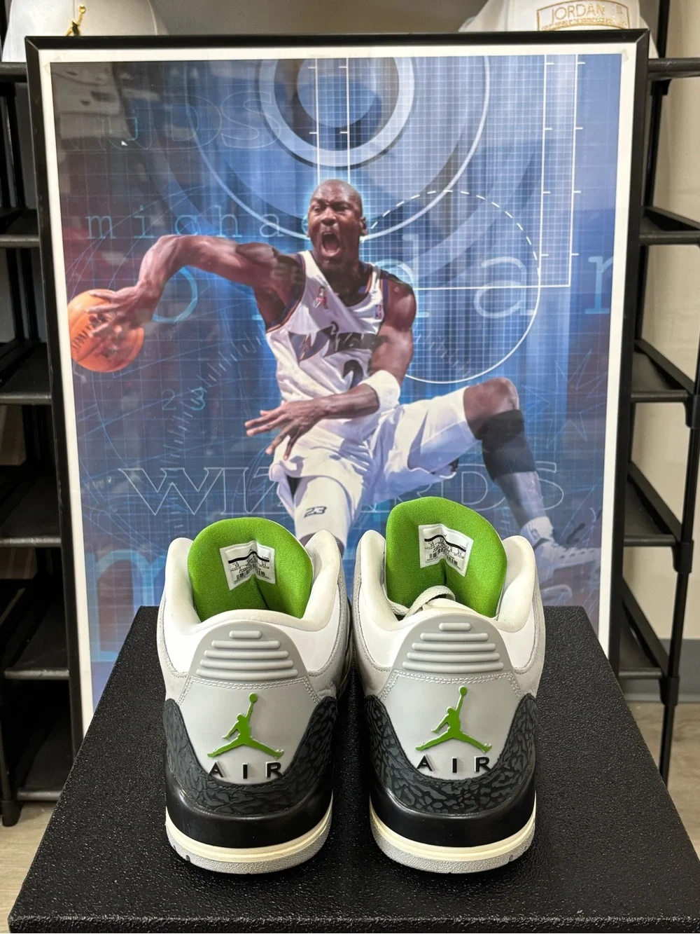 Size 13- Men’s Nike Air Jordan 3 Retro Chlorophyll 136064-006 RARE 2018